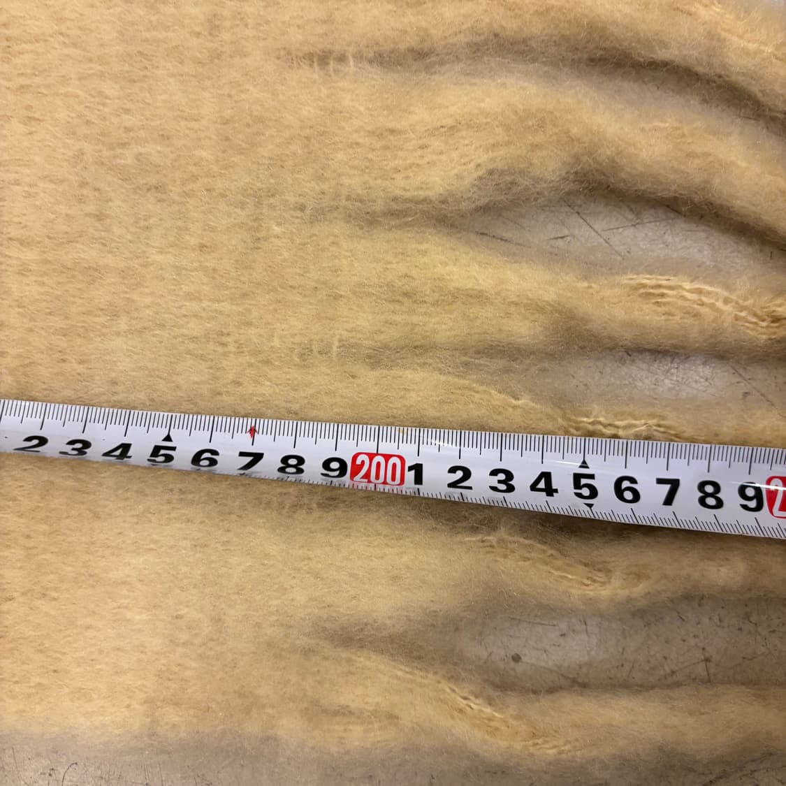 빈티지 베이지 아크네맛 머플러 상품이미지4