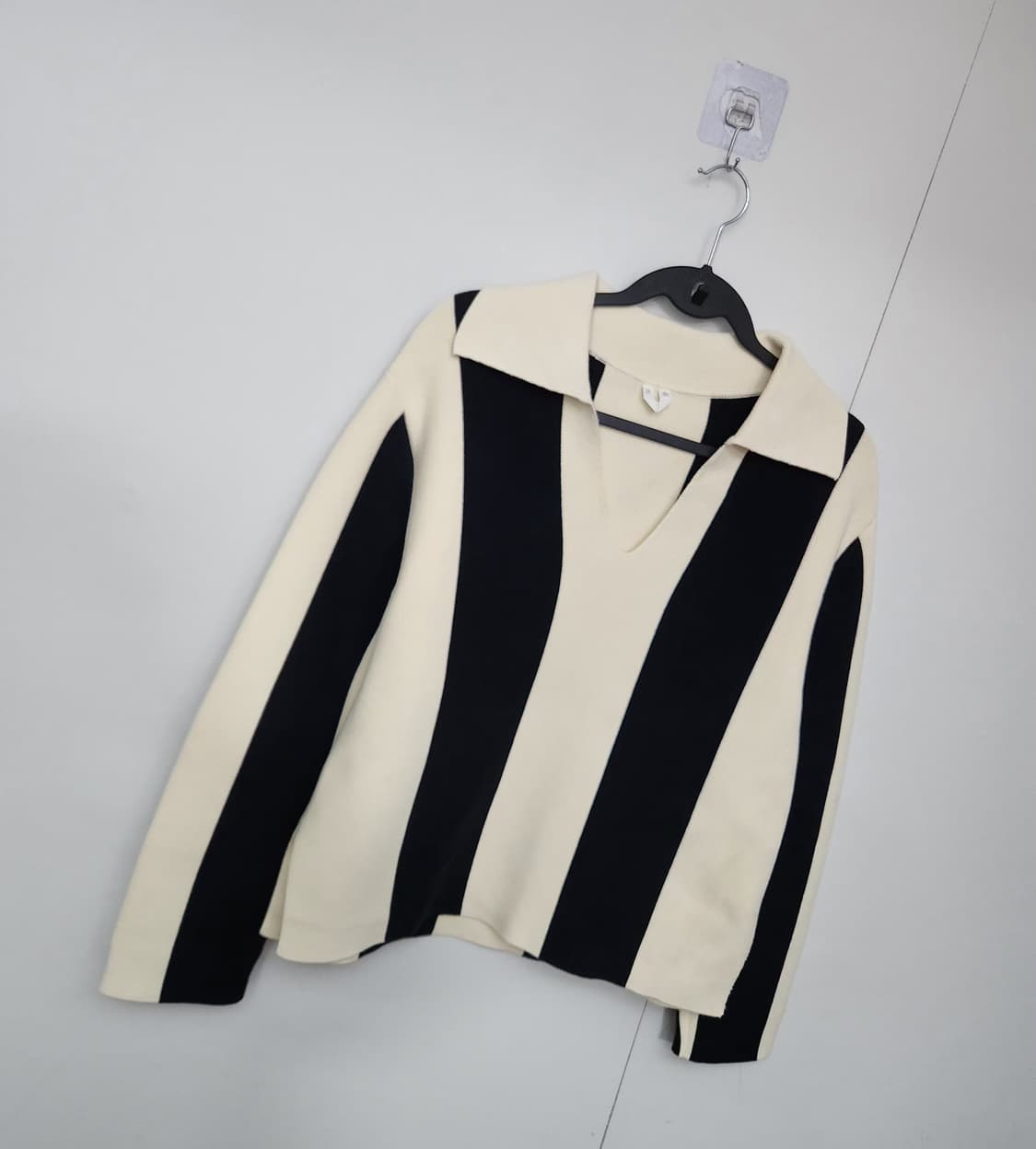 아르켓 브이넥니트 카라니트 95 66 상품이미지4