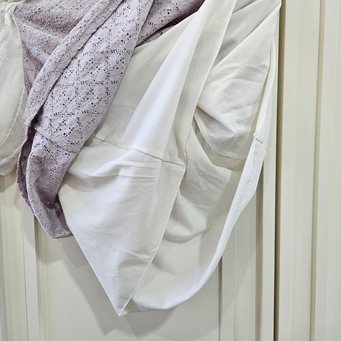 엑시즈팜 포에틱 오프숄더 레이스 블라우스 상품이미지7