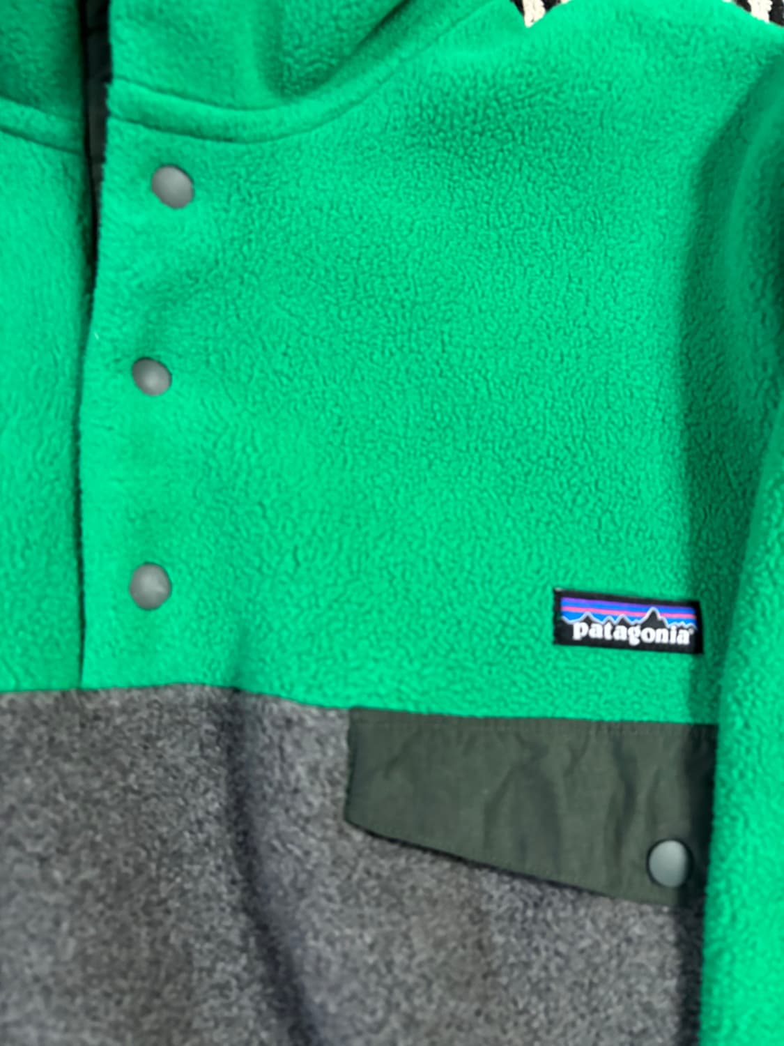 파타고니아 신칠라 헤비웨이트 판매합니다 상품이미지2