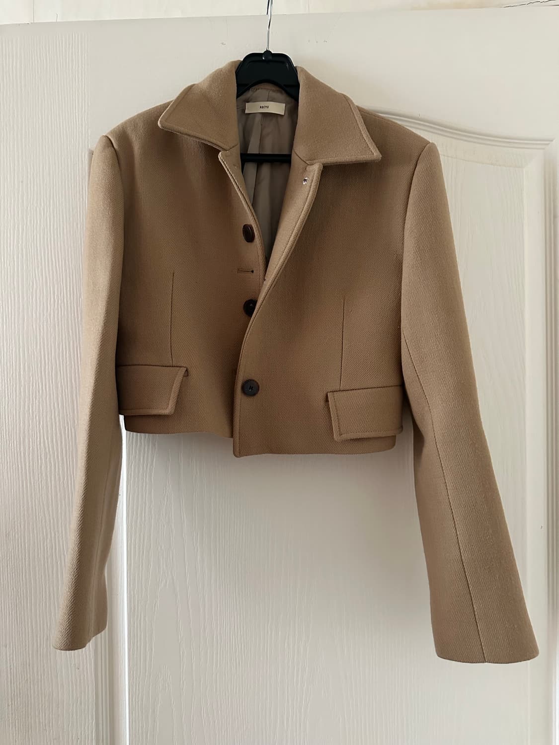 렉토 베이지 크롭 자켓 상품이미지6