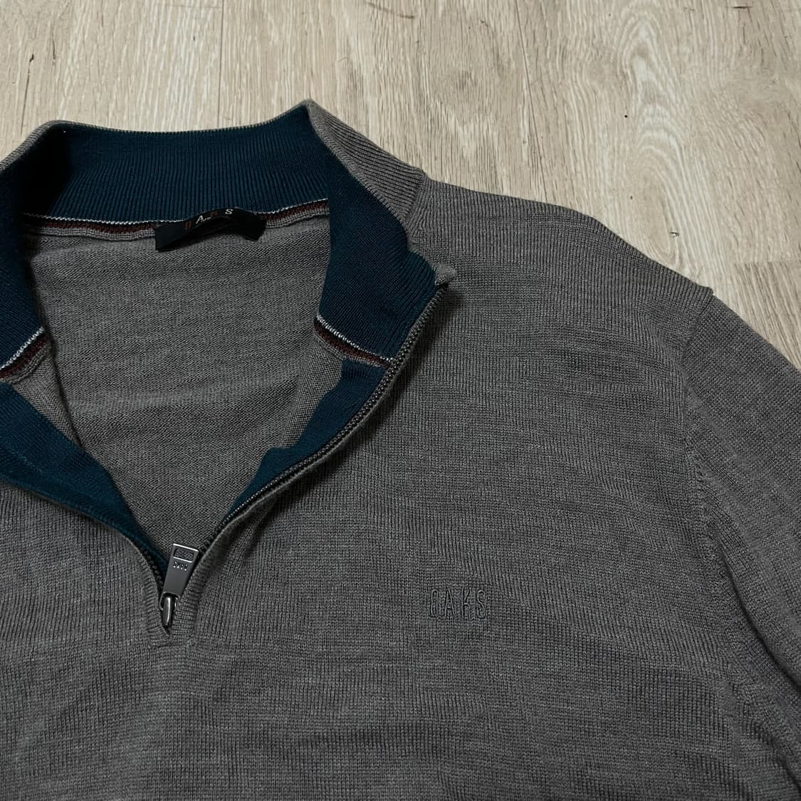 닥스 모직 배색 카라 반집업 니트 [브라운] XL/105 상품이미지4