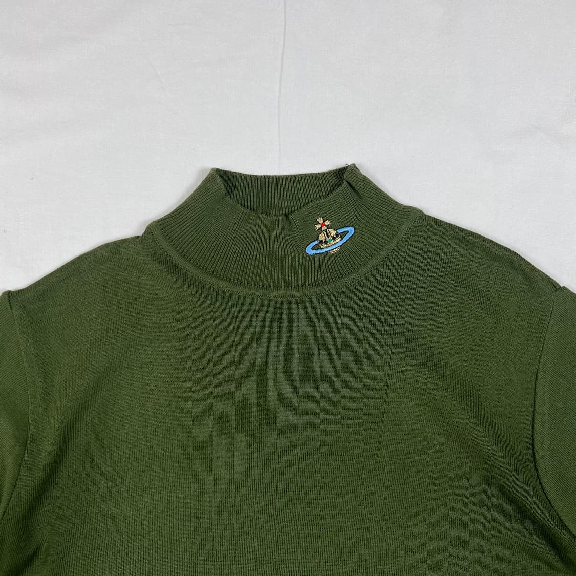 비비안웨스트우드 오브 로고 넥폴라 반팔 니트 상품이미지2