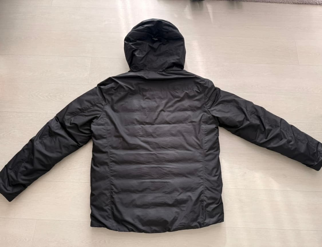 ₩유일매물₩ cp컴퍼니 마이크로 렌즈 패딩 m 상품이미지1