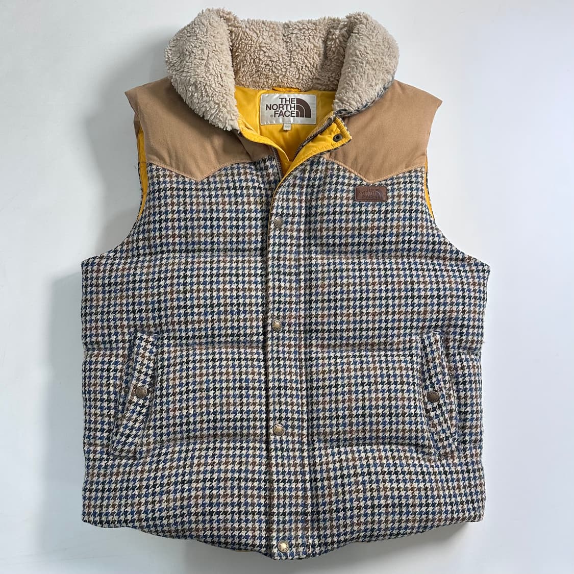 노스페이스 헤리스트위드 울 다운 베스트 상품이미지1