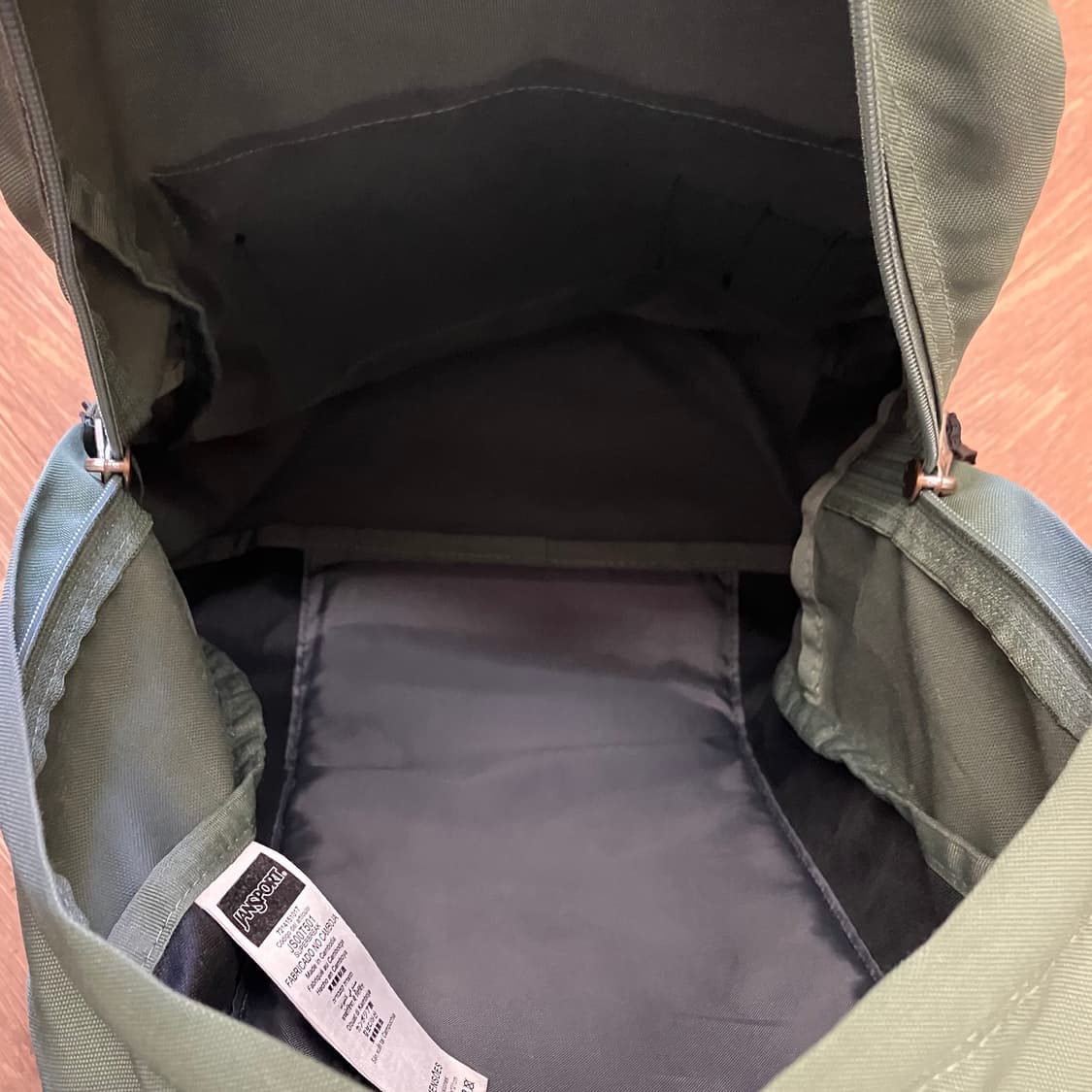 N74 잔스포츠 슈퍼브레이크 백팩 그린 상품이미지4