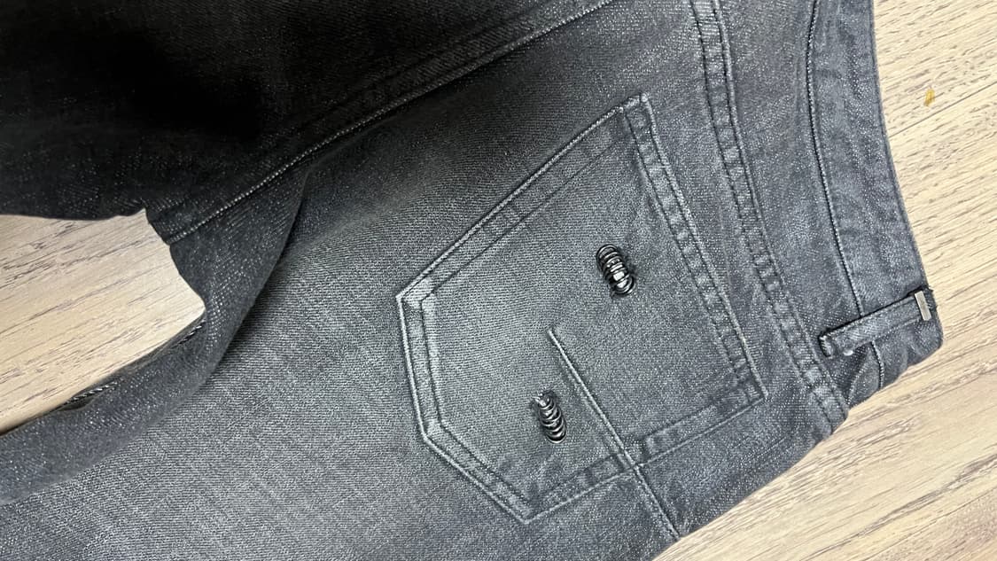 디올옴므 10 피어싱진 27사이즈 민트급 상품이미지3