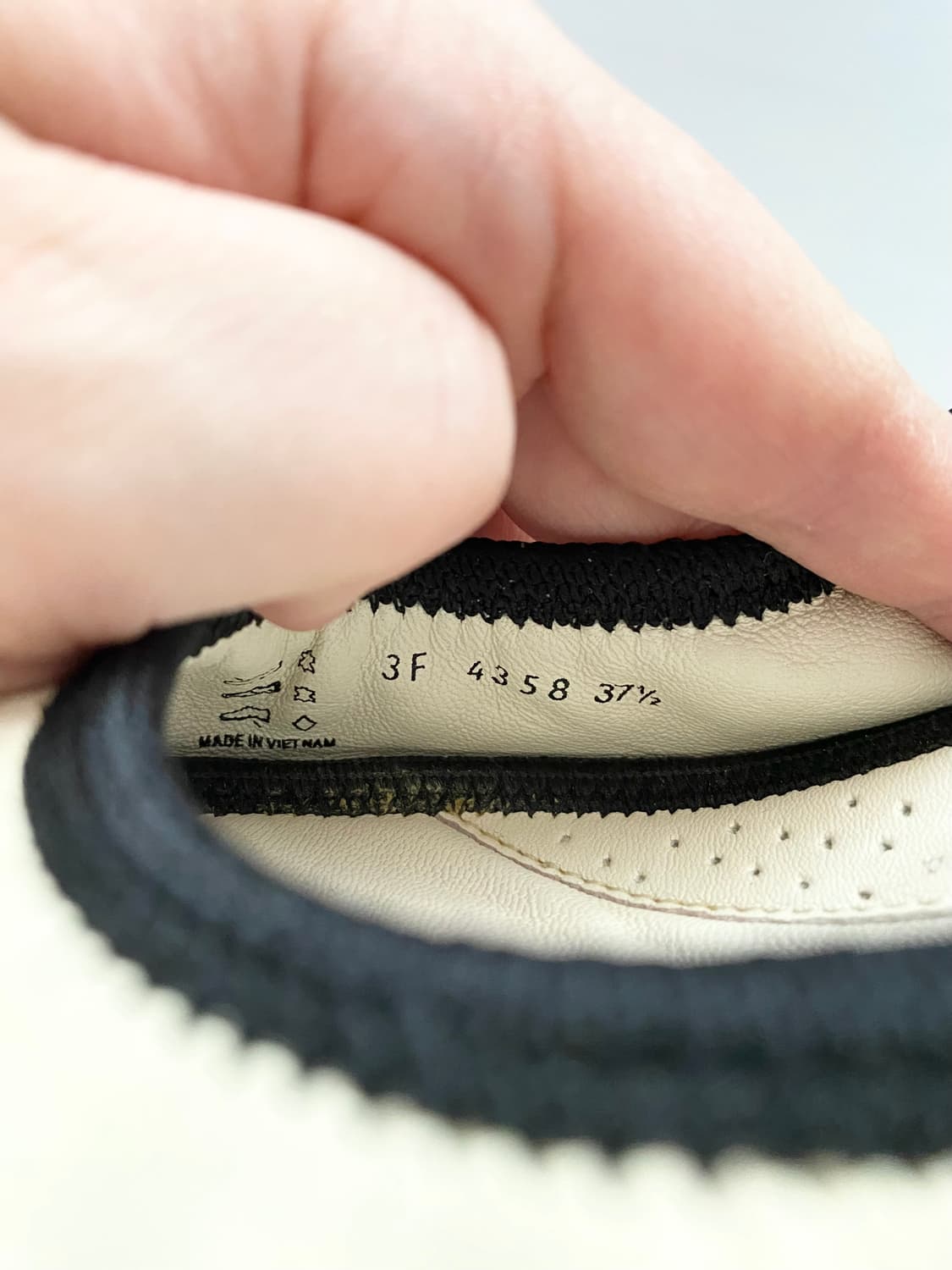 [정품] 프라다 플랫 슈즈 37.5 (240~245) 상품이미지5