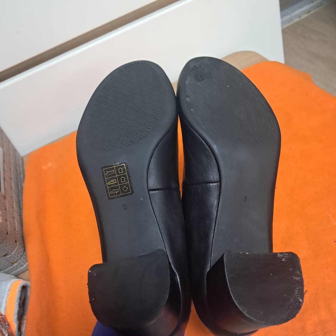 토리버치 펌프스 여성구두 6사이즈(상태상급) 상품이미지4