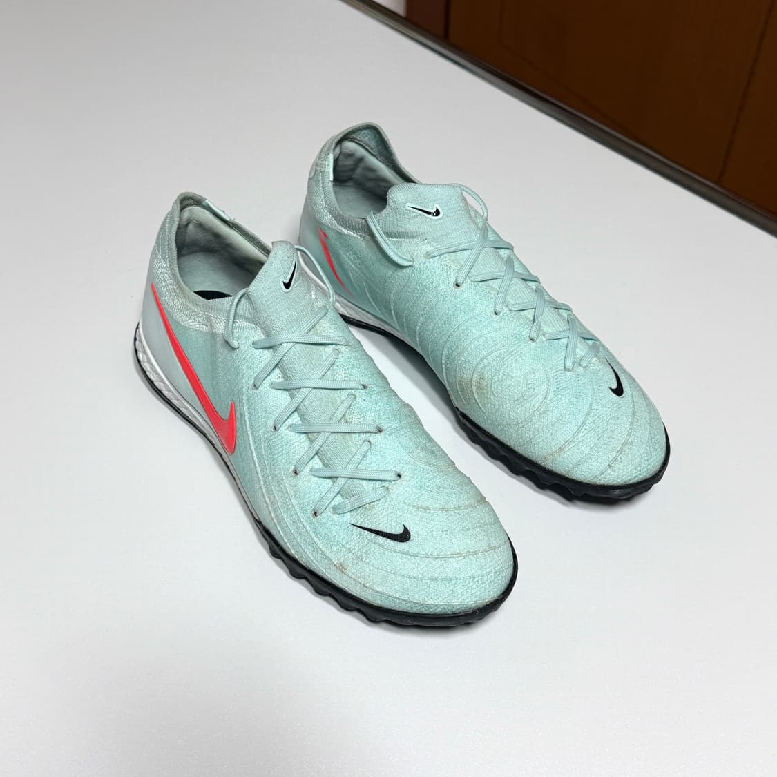 나이키 팬텀 gx 2 프로 tf 250 상품이미지2