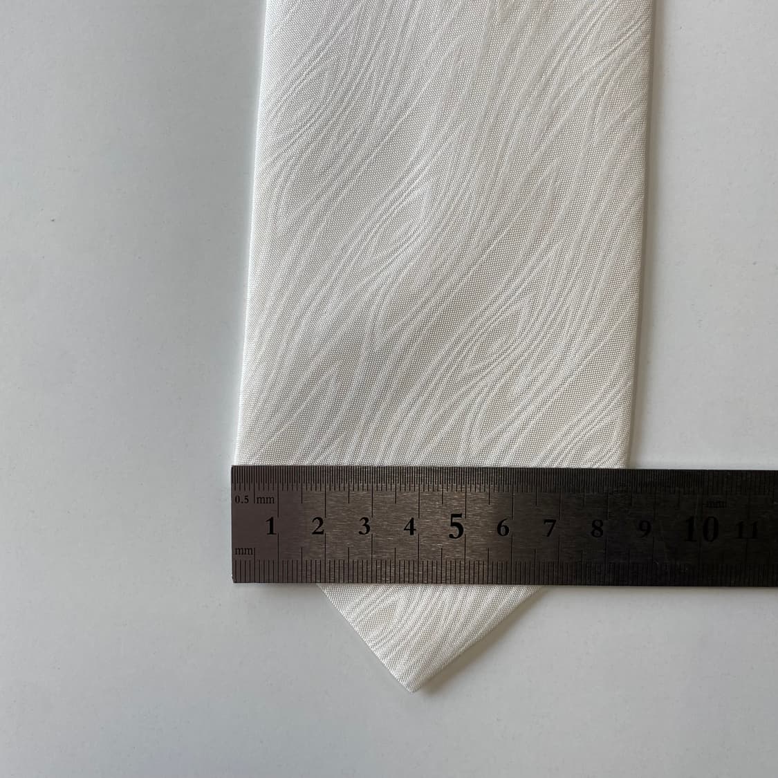 입생로랑(YSL) 명품 정품 넥타이 8.3cm 상품이미지7