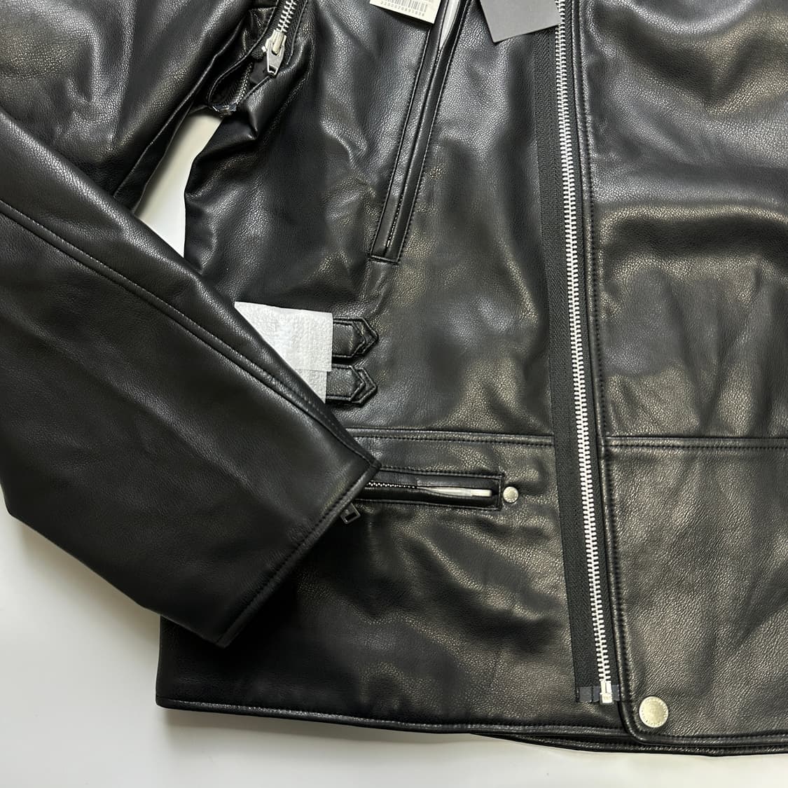 UNDERCOVER x GU 언더커버 지유 가죽 자켓  상품이미지4