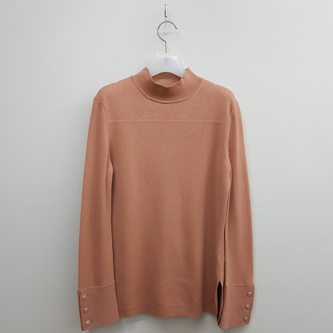 한섬 MINE 모크넥  버튼포인트 니트 F사이즈 상품이미지1