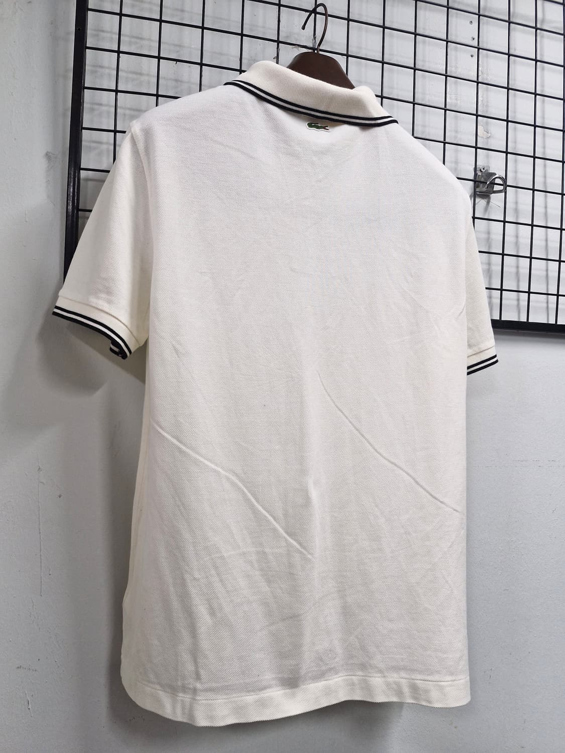 105XL 라코스테 카라 반팔티 아이보리. 상품이미지6