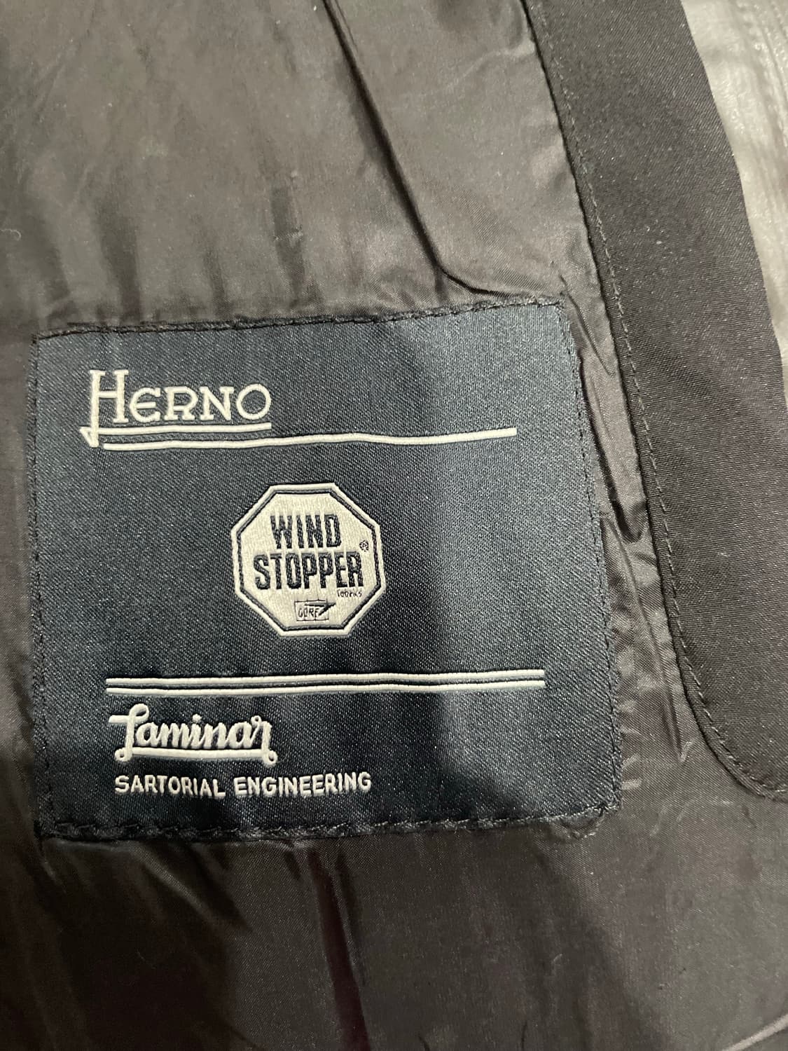 VETEMENTS 베트멍 로고 패치 후드티 XS 현대백화점  상품이미지6