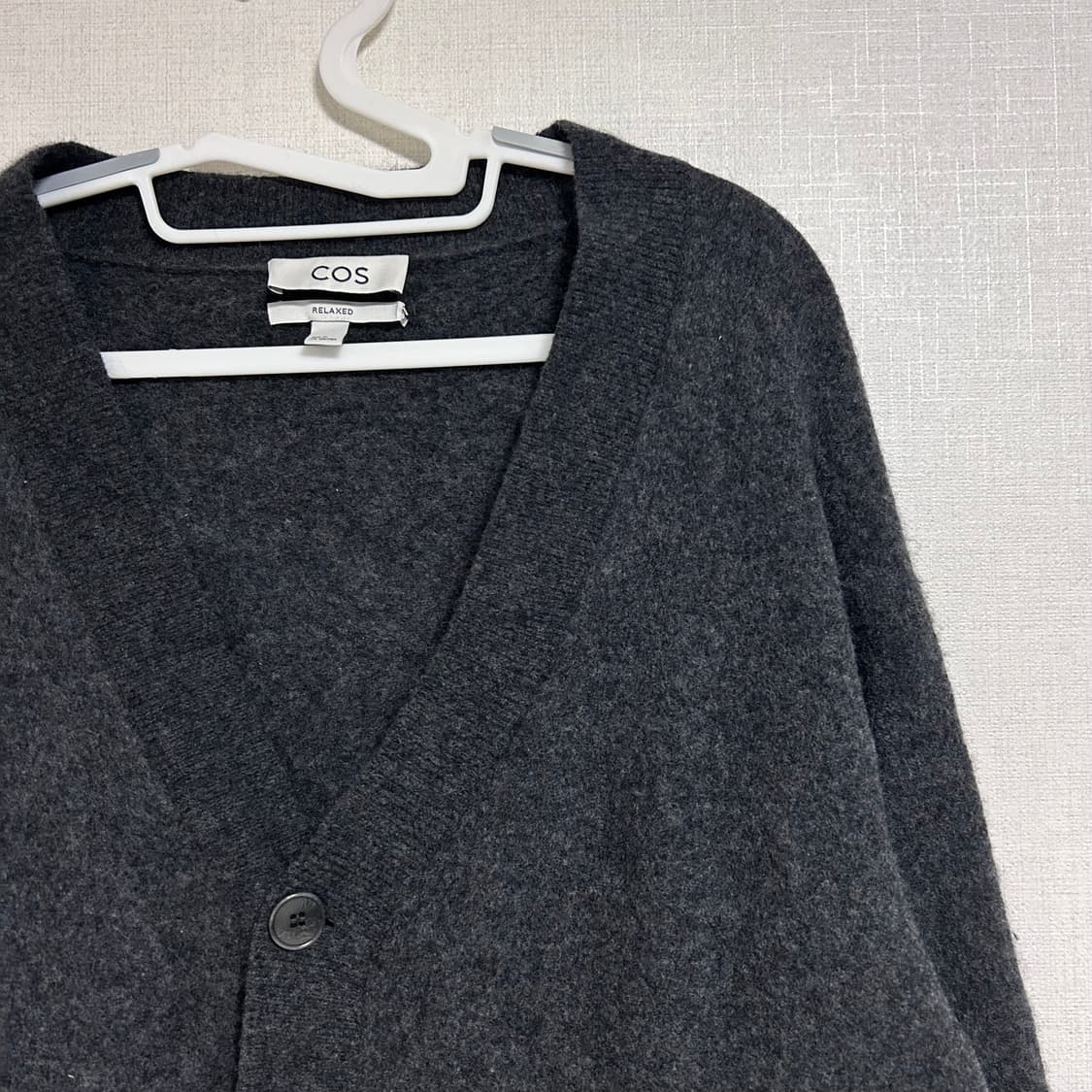 COS 코스 울 니트 가디건 챠콜 그레이 XL  상품이미지5