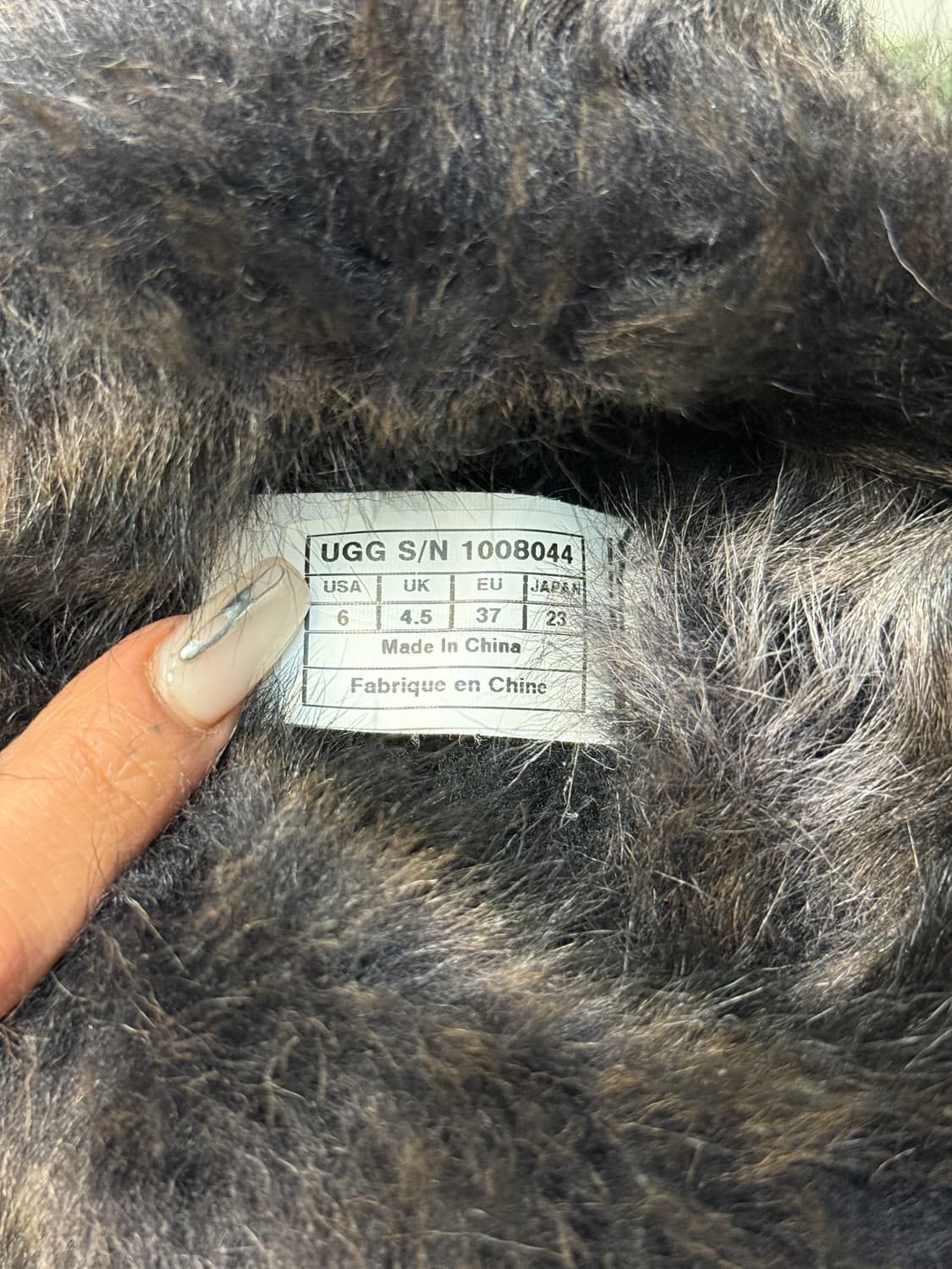 UGG Women’s Rosana black fur boots 상품이미지8