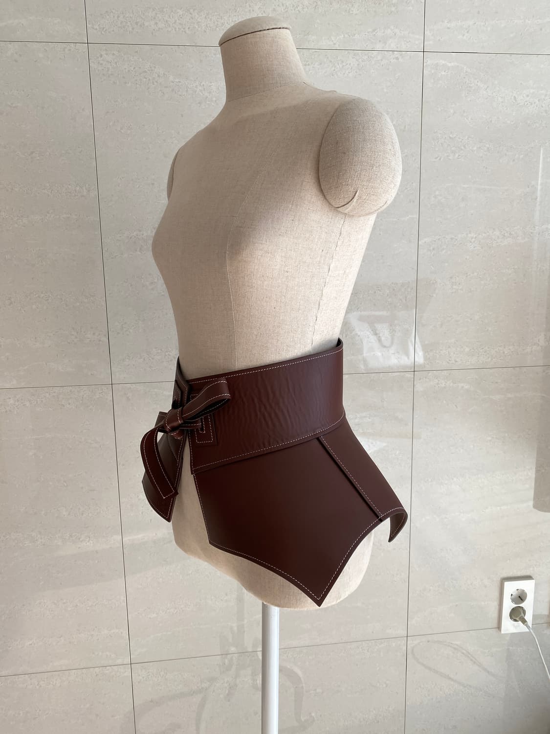 로에베 오비 벨트 상품이미지2