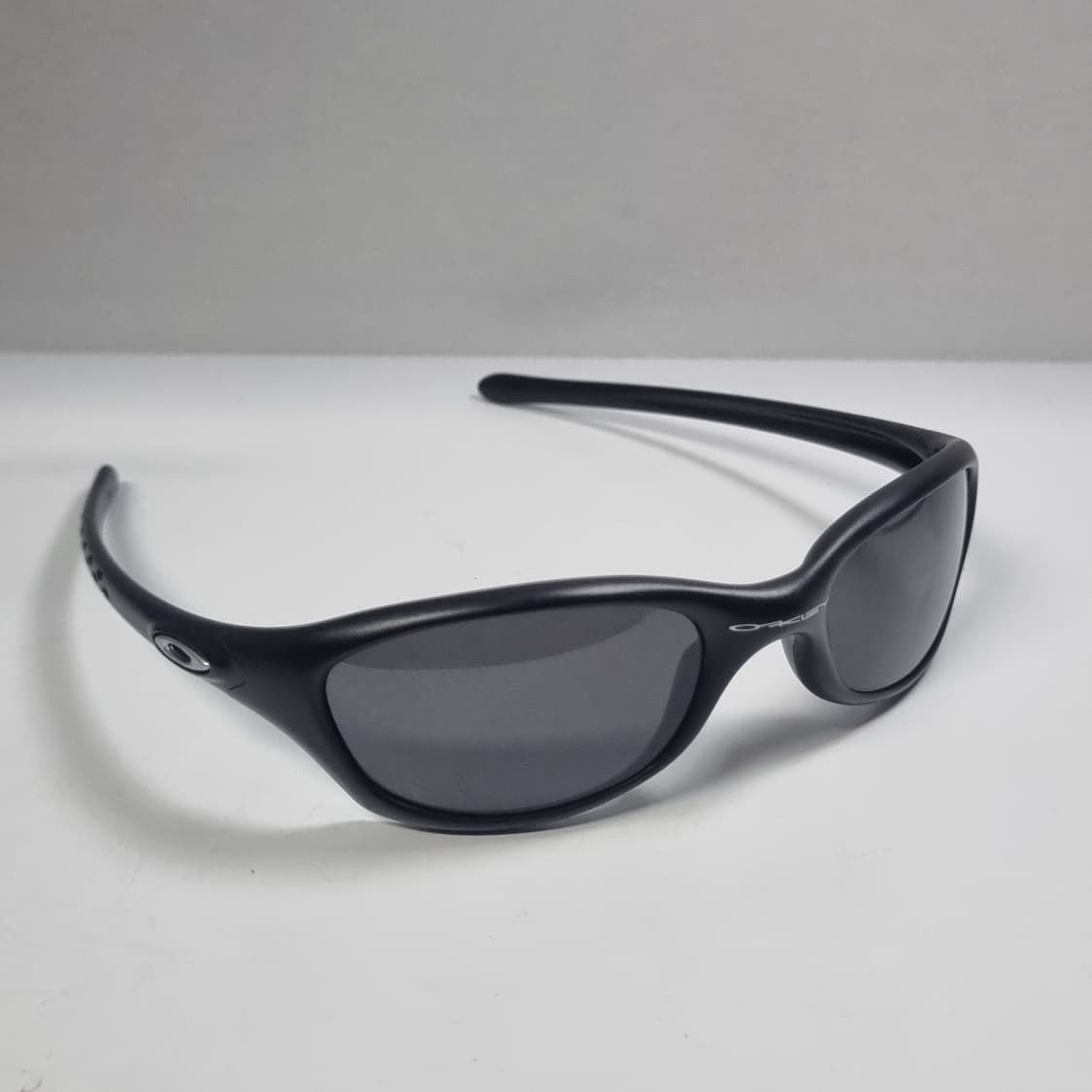 오클리 파이브 2.0 블랙 새렌즈 상품이미지6