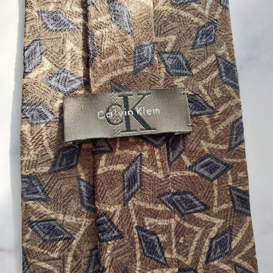 캘빈클라인 실크 브라운 기하 패턴 넥타이 10.5cm A+등급 K1291 상품이미지9