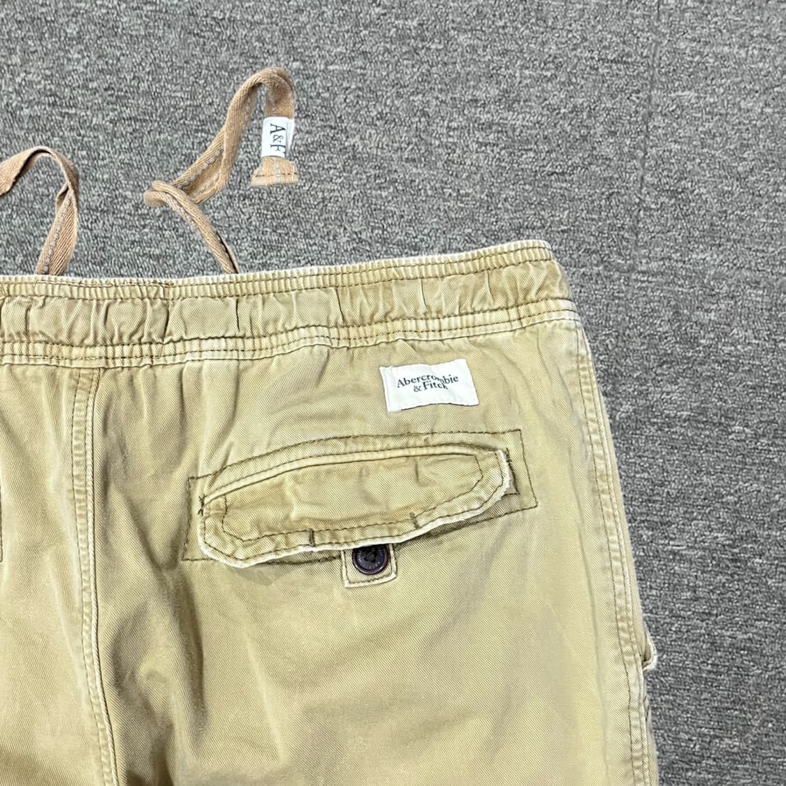 아베크롬비앤 핏치 베이지 트레이닝 팬츠 (30) 상품이미지7
