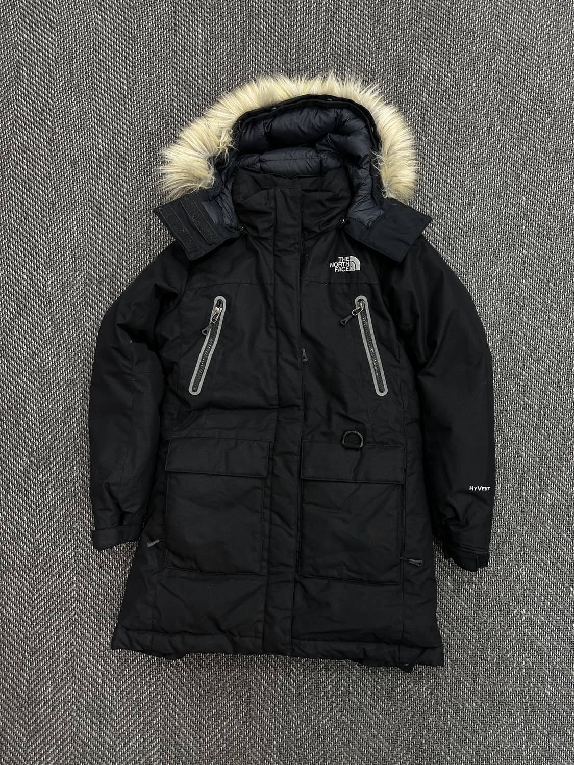 노스페이스 퍼후드 패딩 블랙 상품이미지1