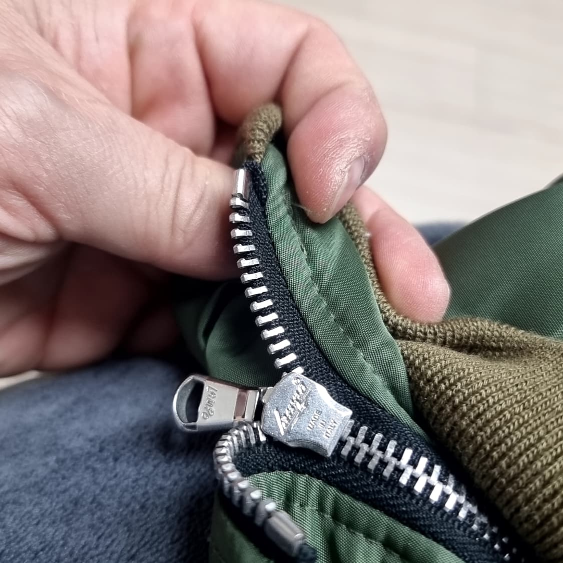 MUCHAE 카키색 l2b 봄버 자켓(100-105) 상품이미지5