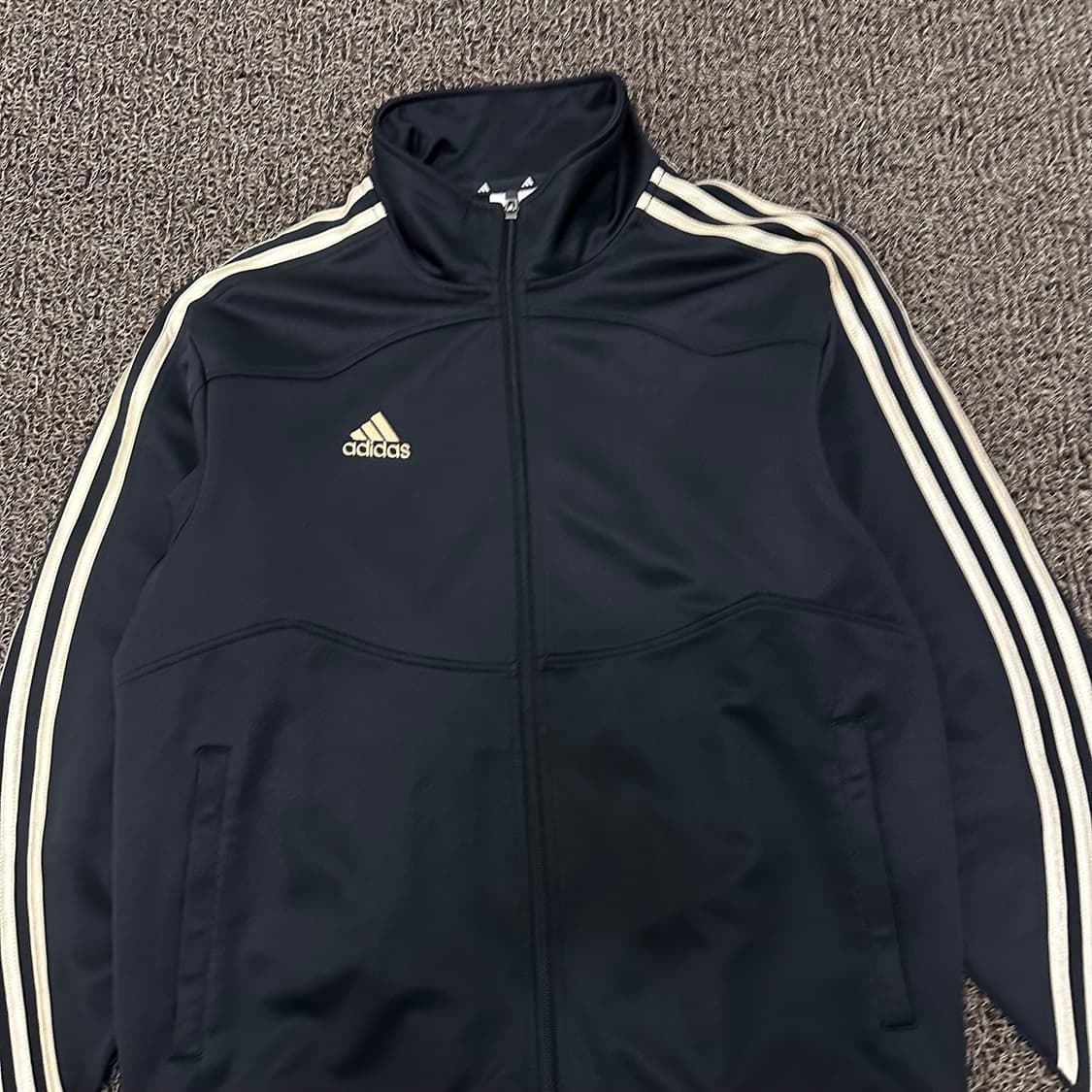 아디다스 삼선 트랙탑 골드띠 져지 집업 블랙 XL 상품이미지2
