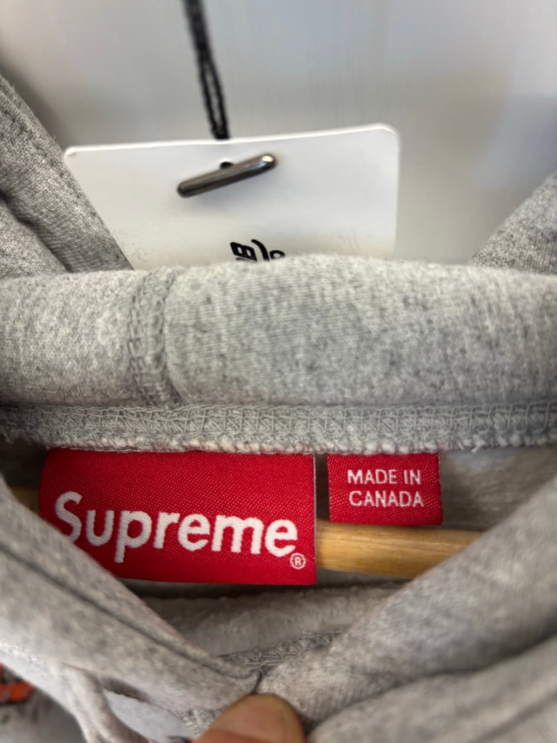Supreme watermark arch logo hoodie 상품이미지3