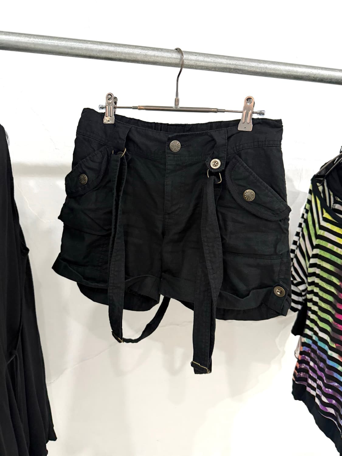 Y2K Black Suspender Shorts 상품이미지1