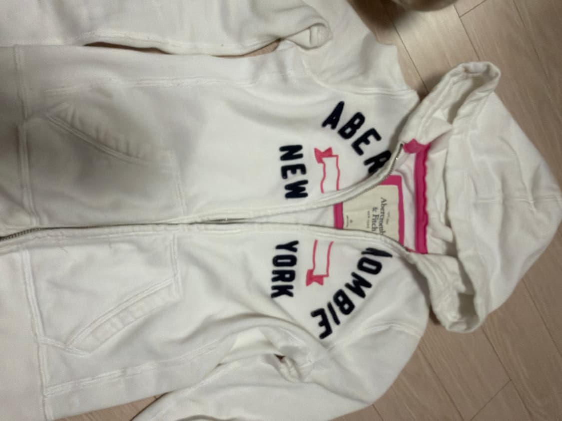 아베크롬비 작사 화이트 후드집업 xs 상품이미지2