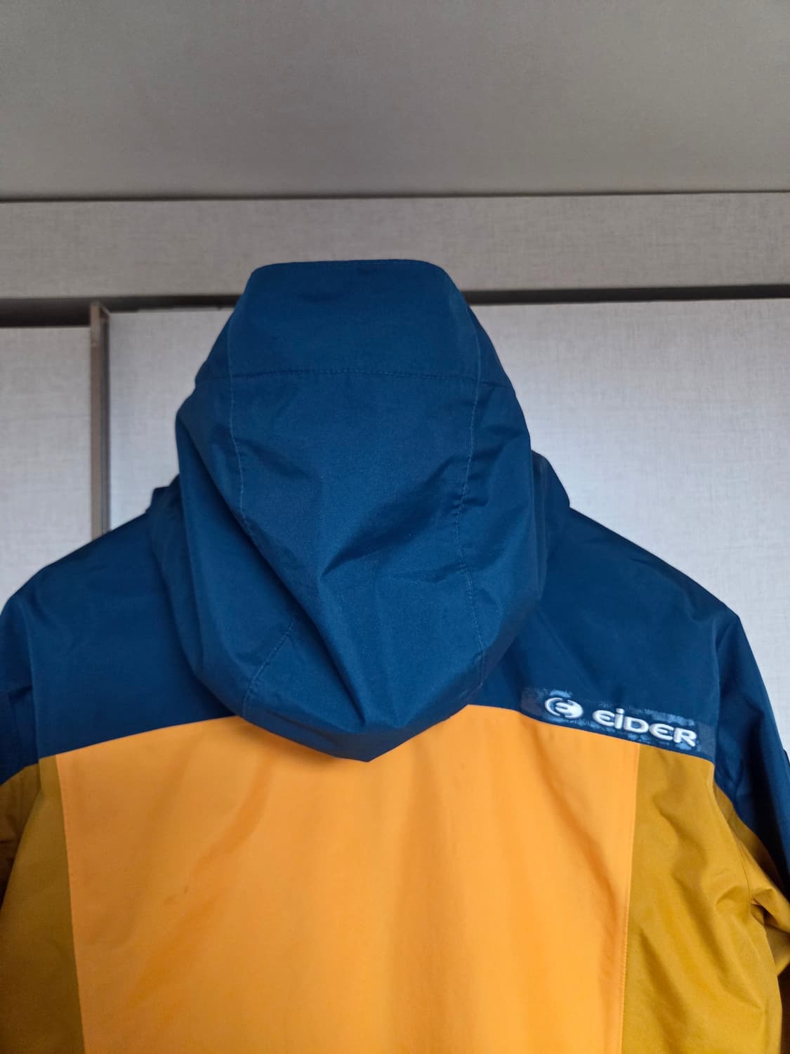 아이더 카잔스키 바람막이 자켓 XL 상품이미지4