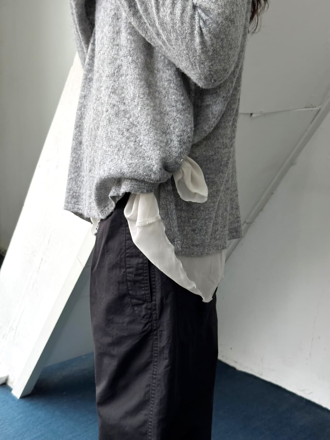 Layered design L/S loose knit top 상품이미지9