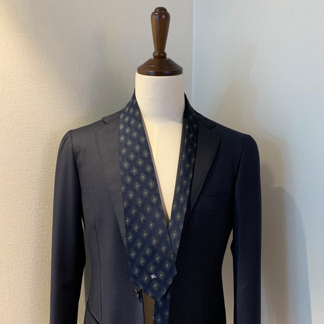 버버리(BURBERRY) 명품넥타이 100실크 기하학적패턴 A+등급 상품이미지1