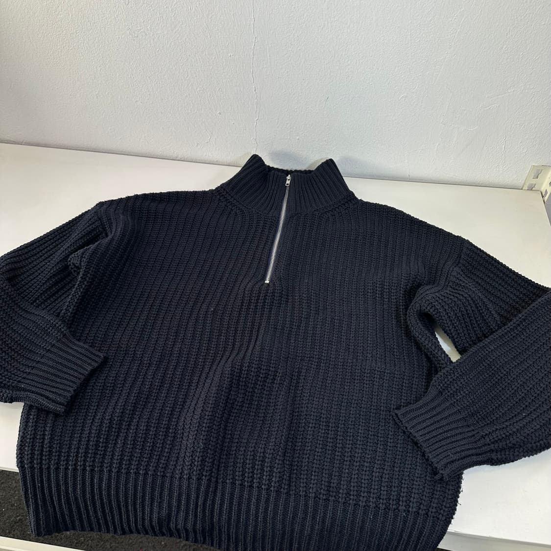 M-L 트릴리온 네이비 루즈오버핏 반집업 와플니트 상품이미지1