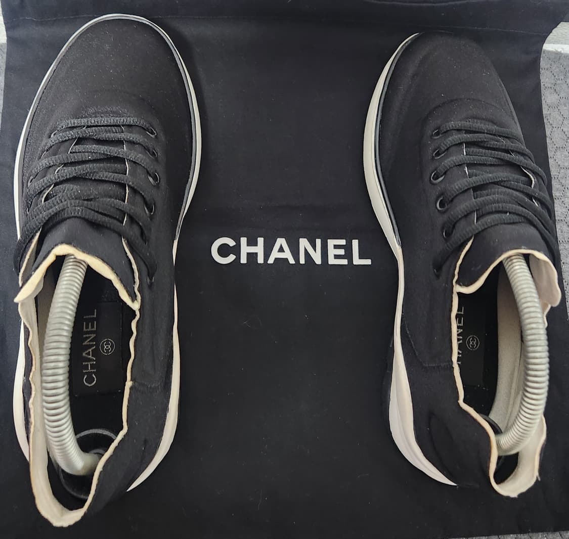[정품] 샤넬 스니커즈 운동화 CC로고 테니스 런닝화 블랙/화이트 40 상품이미지2