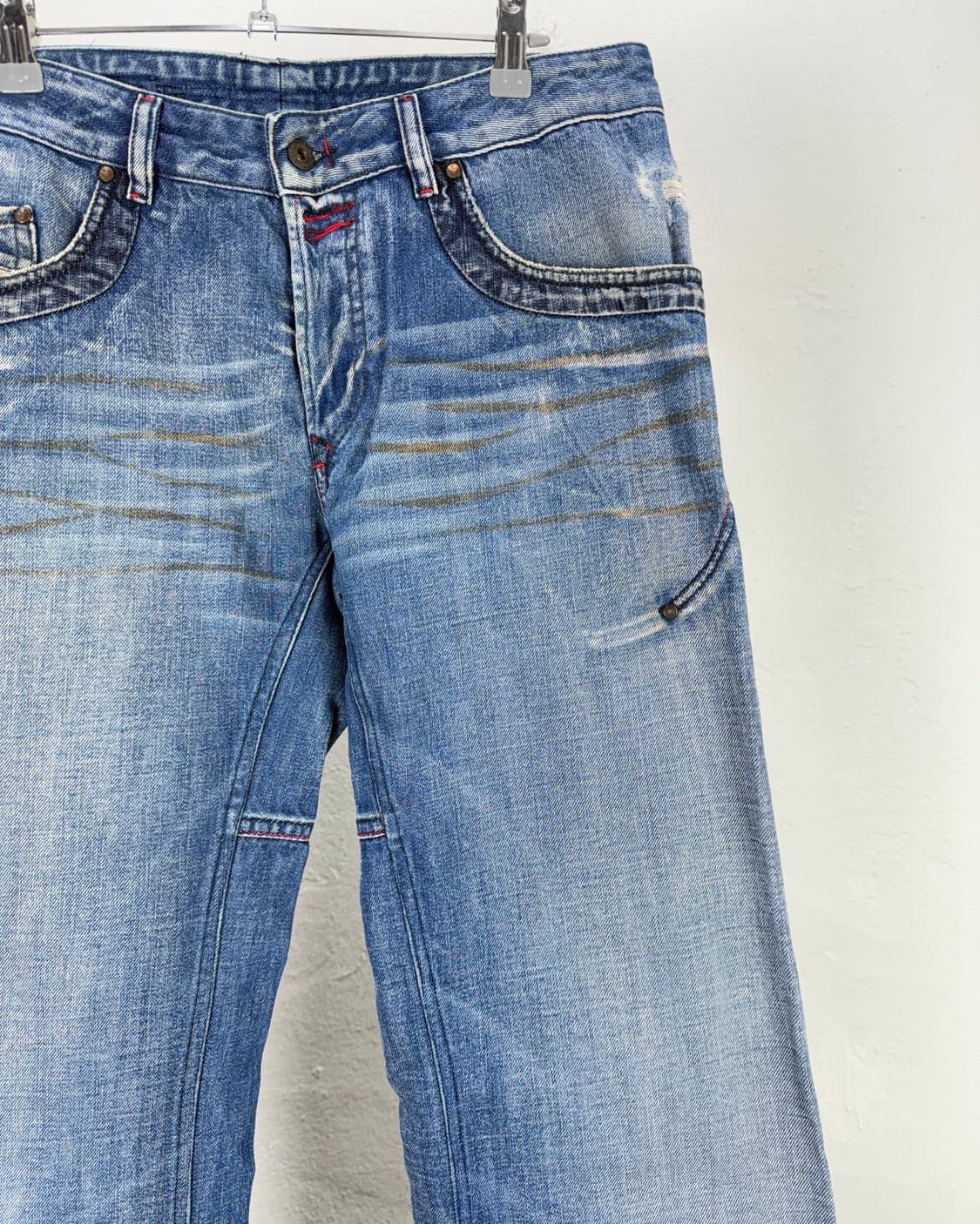 디젤 인더스트리 버튼 플라이 디스 워싱 와이드 데님 팬츠 상품이미지3
