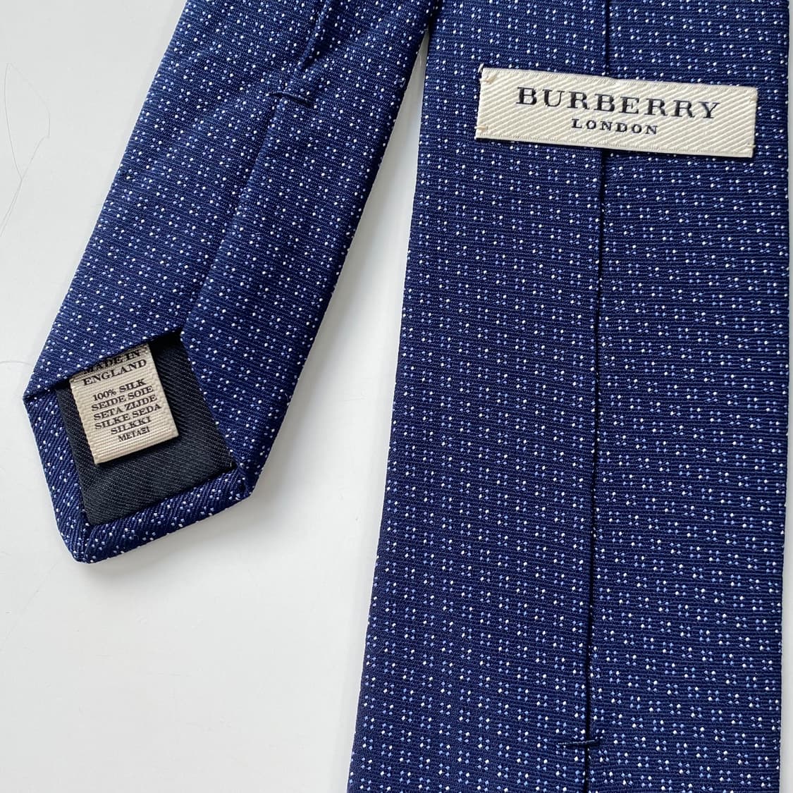 버버리 심플로고 명품 정품 넥타이 (Burberry) 8.4cm 상품이미지6