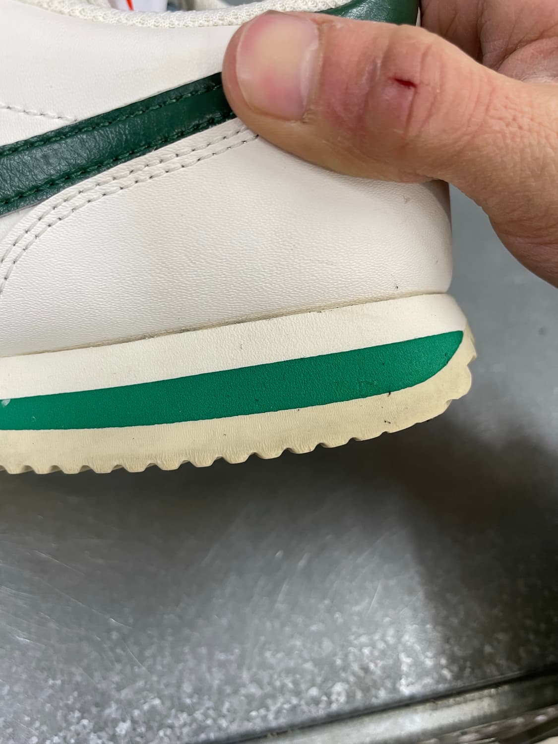 나이키 코르테즈 골지 그린 앤 말라카이트 250 상품이미지9