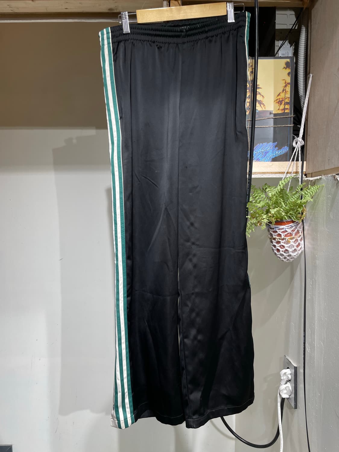 아디다스 아디브레이크 트랙팬츠 상품이미지3