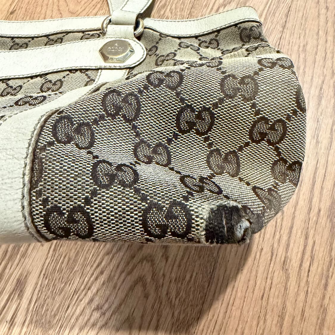 구찌 GG 캔버스 토트백 상품이미지8