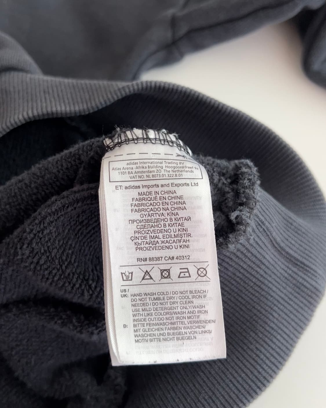 아디다스 x 고샤 루브친스키 오버핏 맨투맨 L 상품이미지6