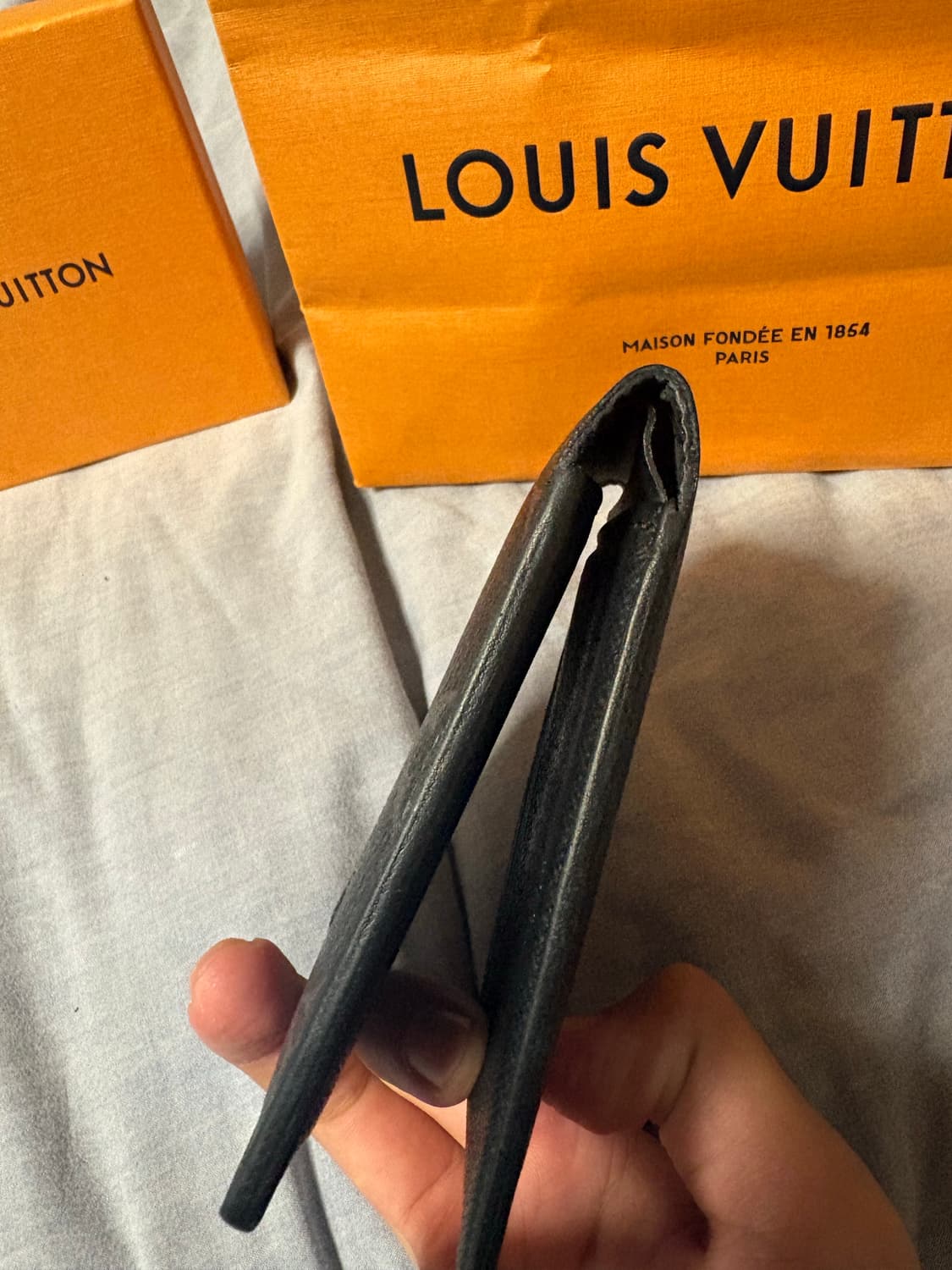 루이비통 모노그램 이클립스 반지갑 상품이미지4