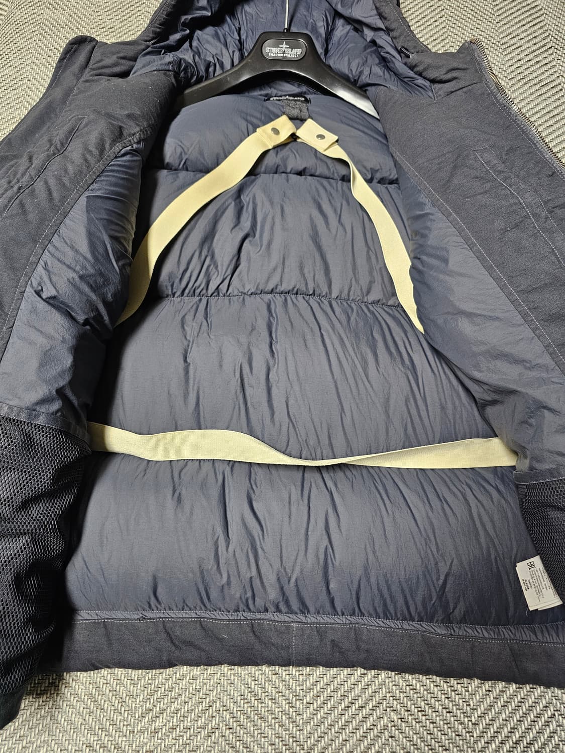 스톤아일랜드 쉐도우프로젝트 HIGH DENSITY R-NYLON 패딩 상품이미지6