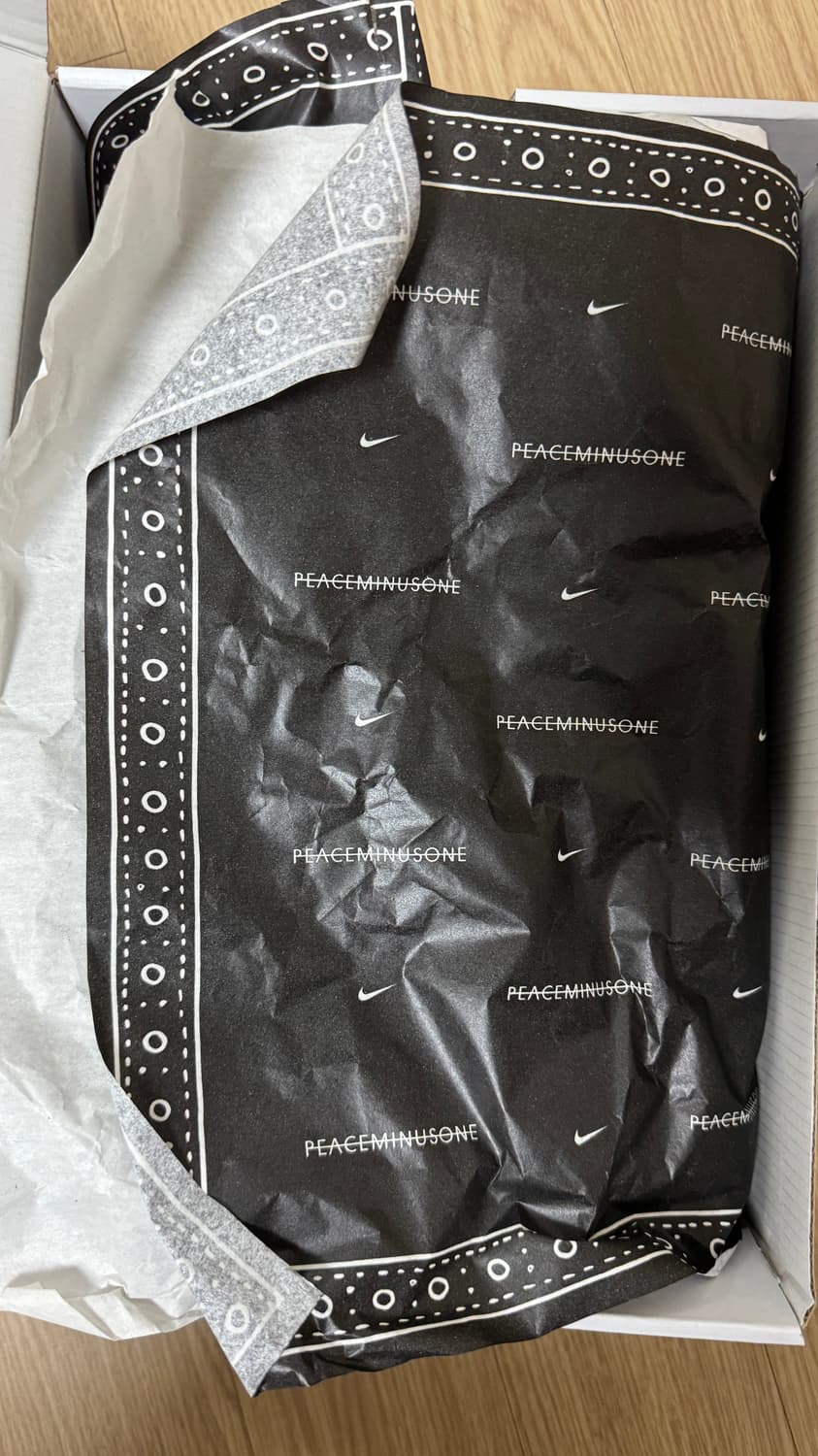 나이키 x 피스마이너스원 (피마원) 권도 275사이즈 상품이미지3