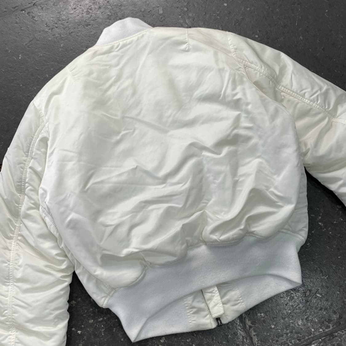 100 알파인더스트리 MA-1 항공점퍼 상품이미지5