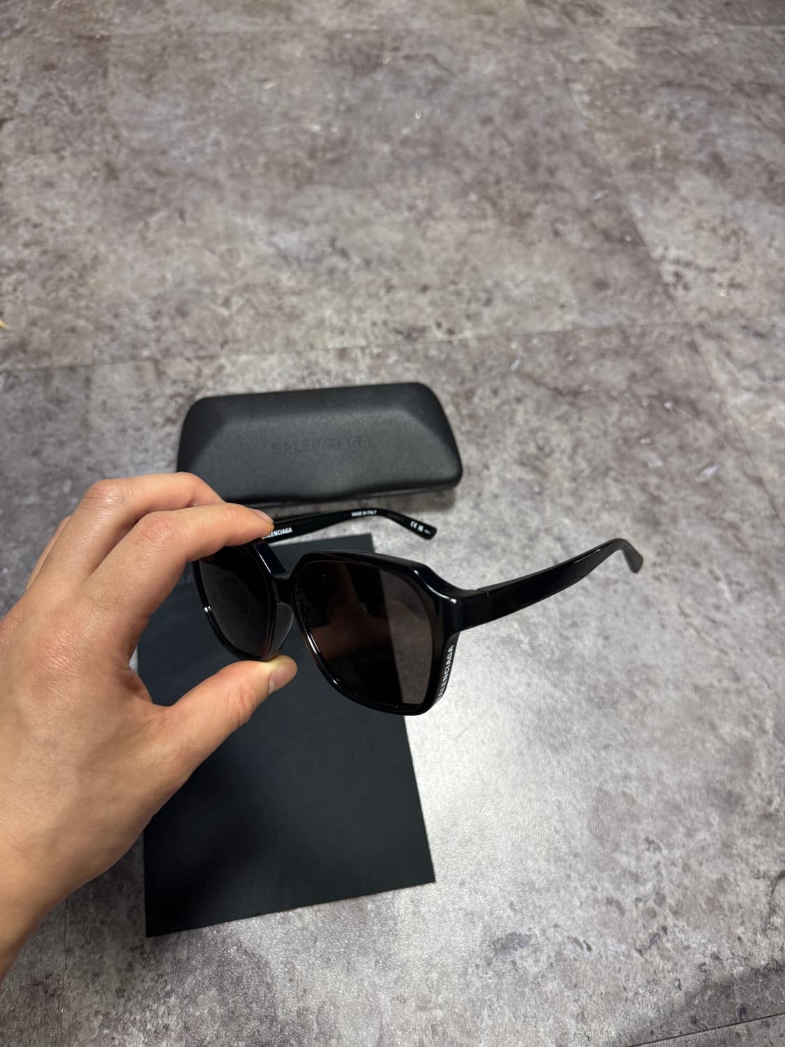 발렌시아가 선글라스 풀박스 상품이미지4