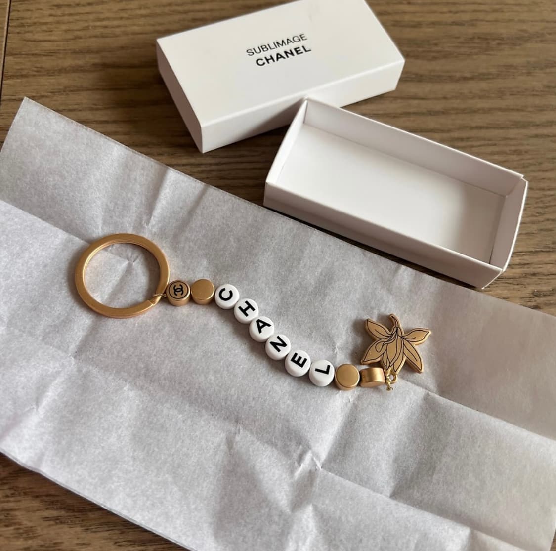 샤넬 뷰티 수블리마지 키링 상품이미지2