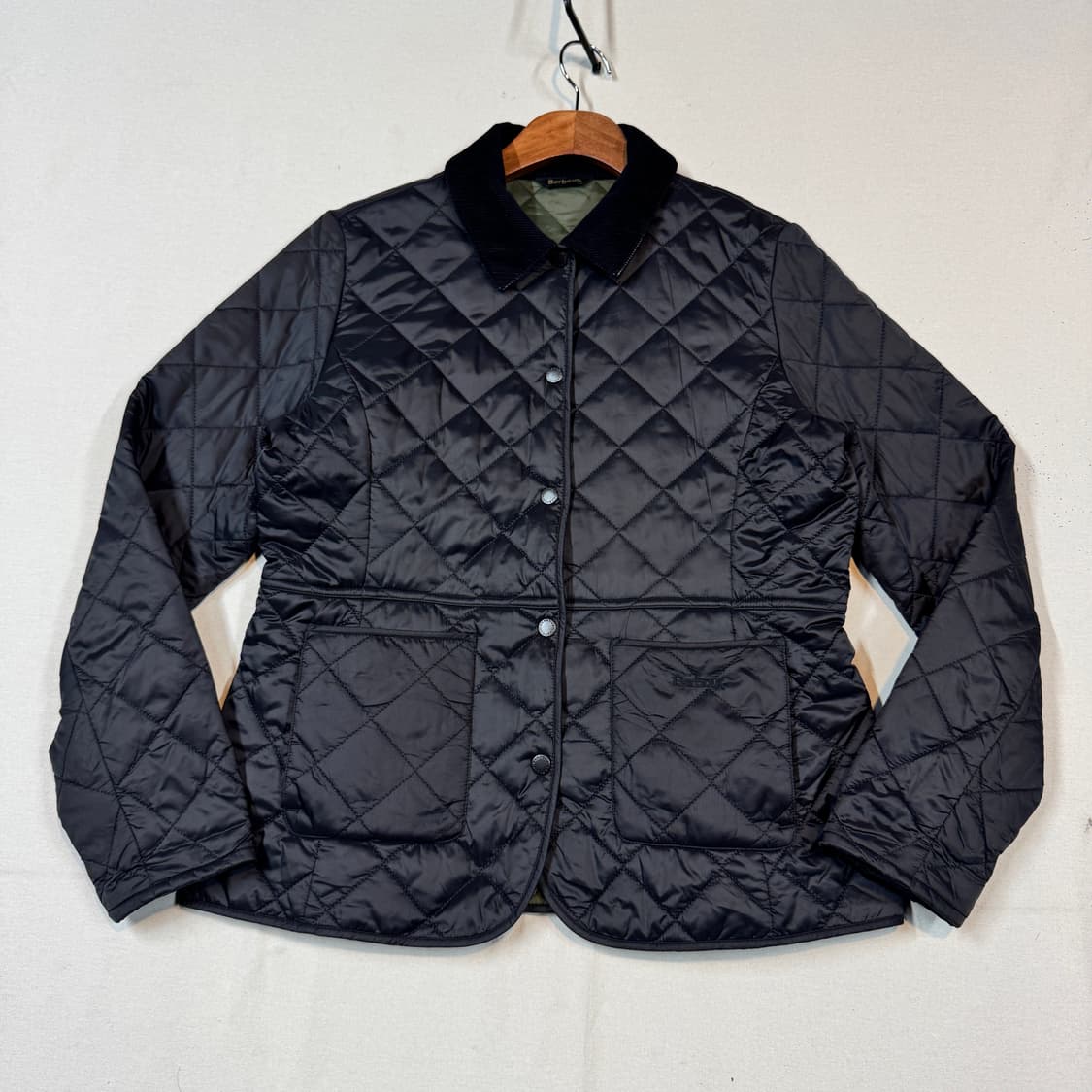 여L) 바버 데브론 퀼티드 자켓 블랙 올리브 상품이미지1