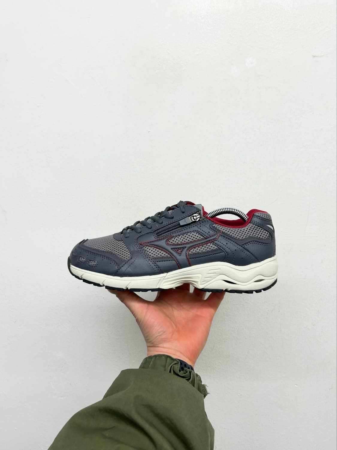 미즈노 웨이브 운동화 265 상품이미지1